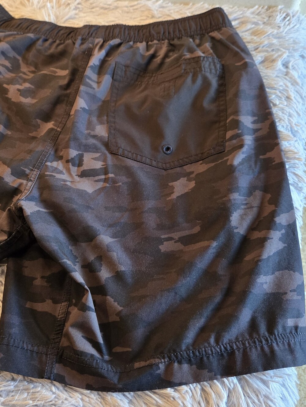 Vuori Shorts  Lined Black Camo Quick Dry Lightweight Size XLarge - Picture 13 of 15